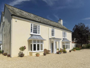 Отель Abbots Manor, Honiton  Хонитон